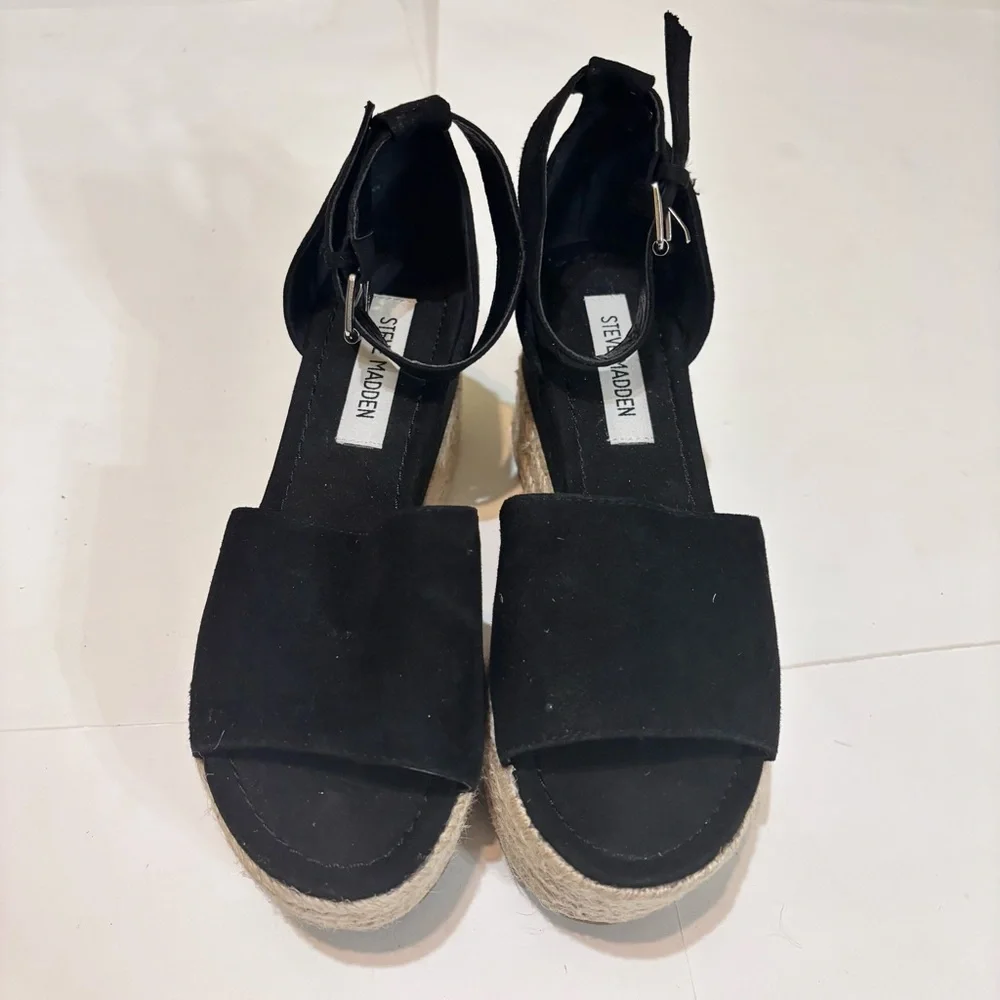 Steve Madden Black Espadrille Wedges